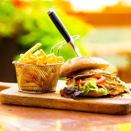 Brauhaus Zu Hotel 4*