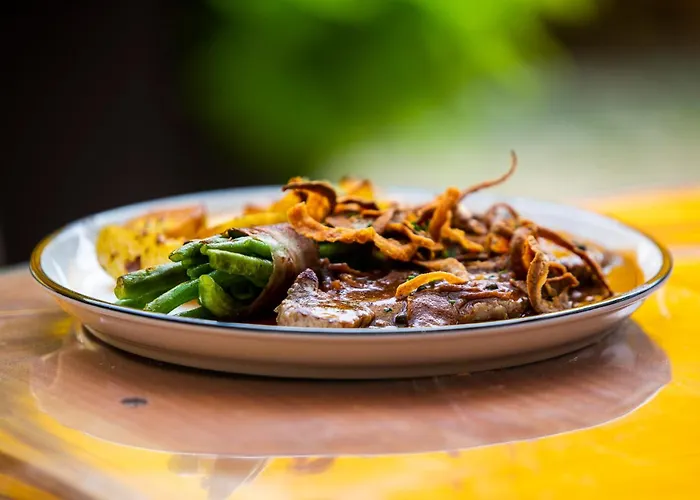 Отель Brauhaus Zu Мурау