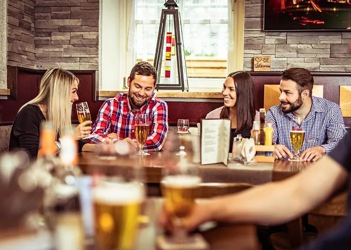 Brauhaus Zu Szálloda 4*